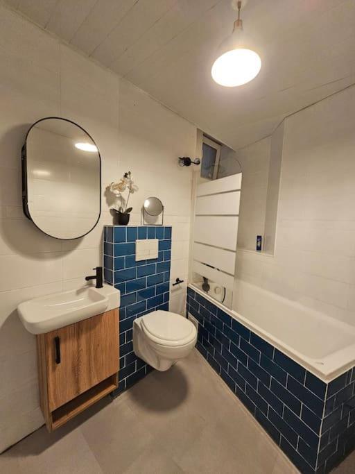 Heart Of City Center 4Br 2Bath 10 Pers Bukarest Exterior foto